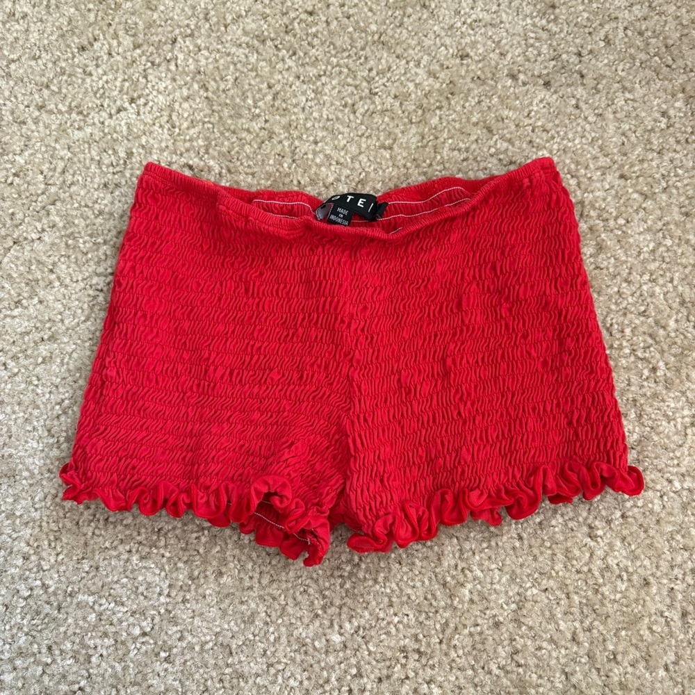 Motel Rocks Ritala Ruched Detail Frill Hem Hot Pants in Racing Red